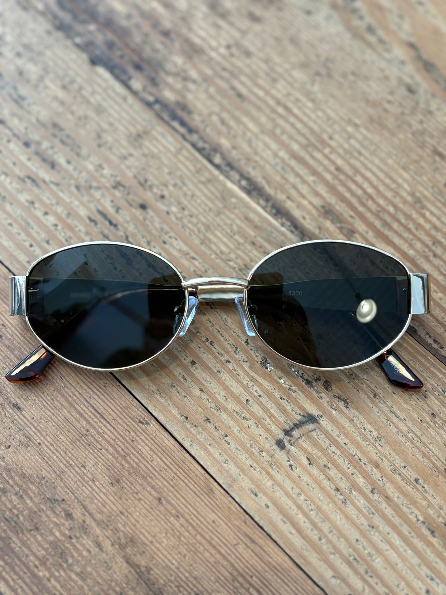 Contour Glow Sunglasses