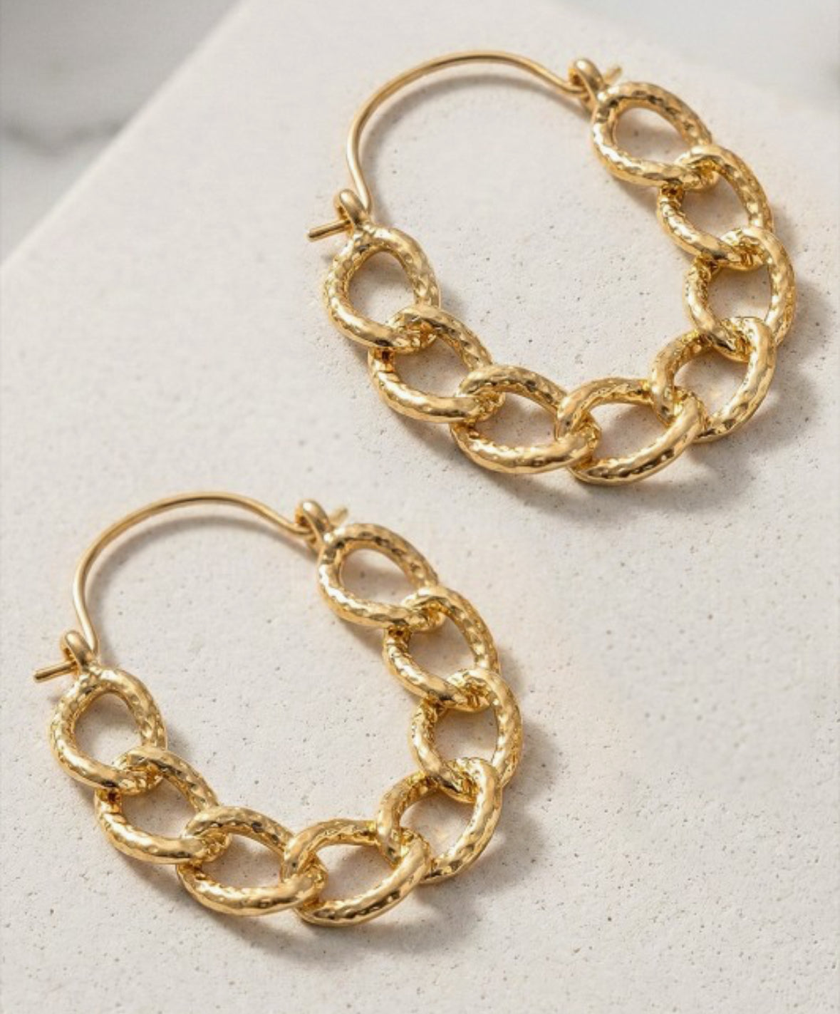 Chain Reaction Hoops